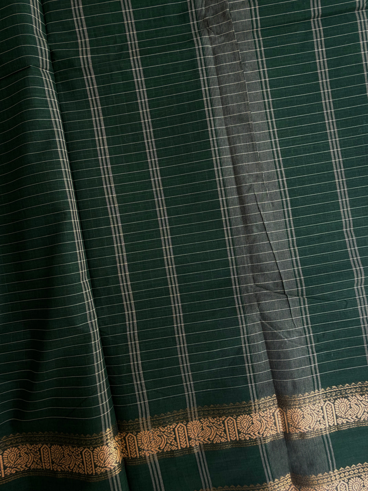Kanchi cotton saree in kattam pattern Green