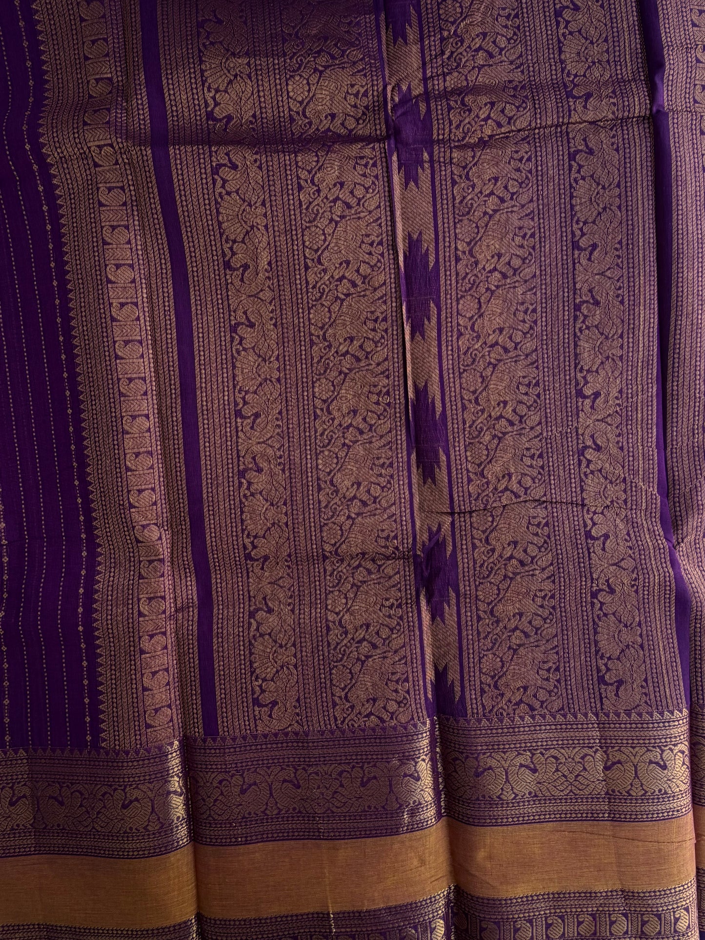 Kanchi cotton saree with Vairaoosi weaves purple