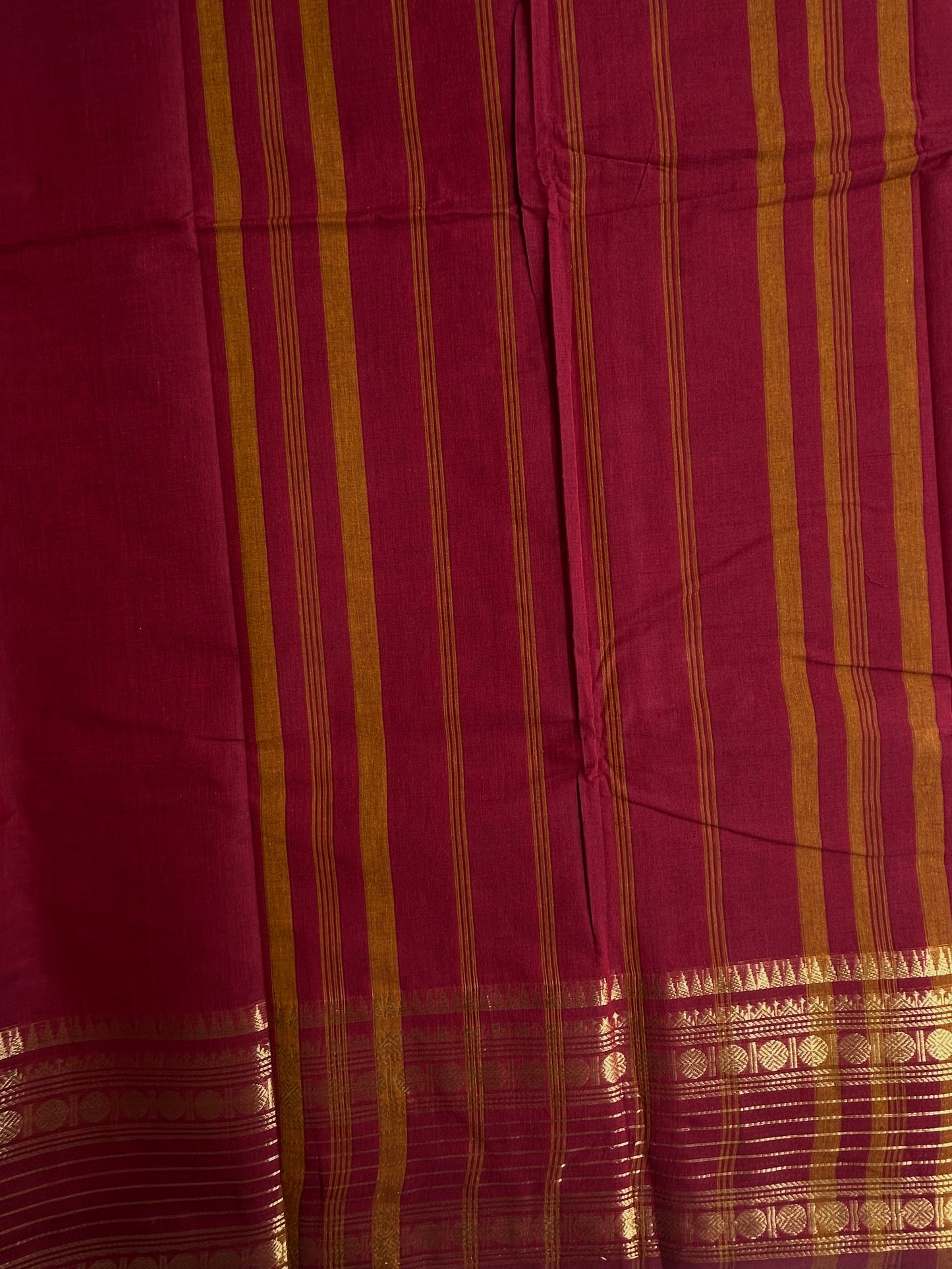Kanchi cotton saree with zari weaves - deep red