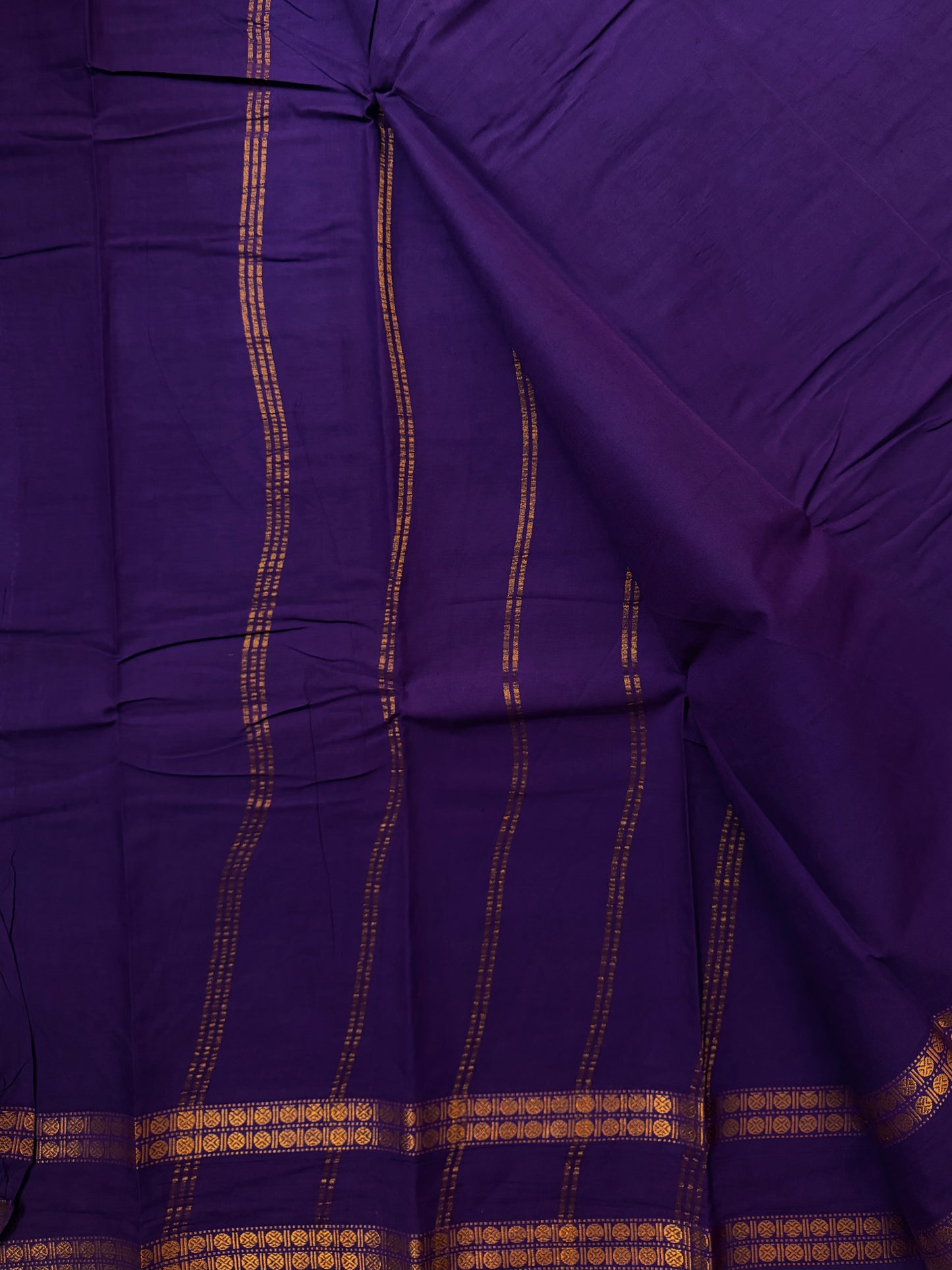 Sungudi saree with minimal zari border Purple