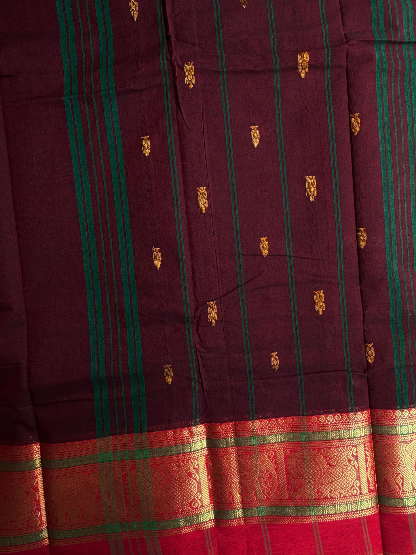 Kanchi cotton saree with butta weaves