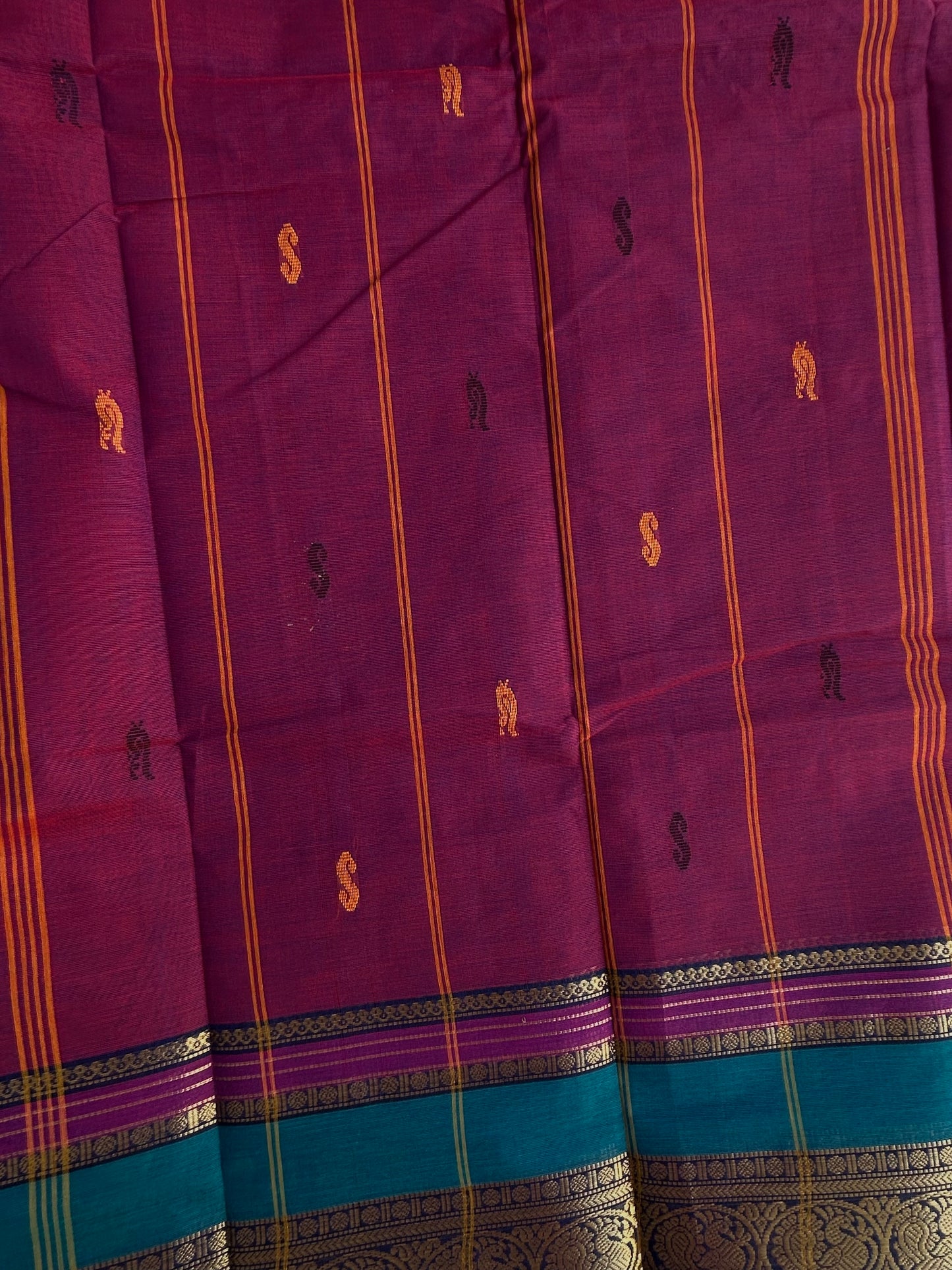 Kanchi cotton saree with butta weaves
