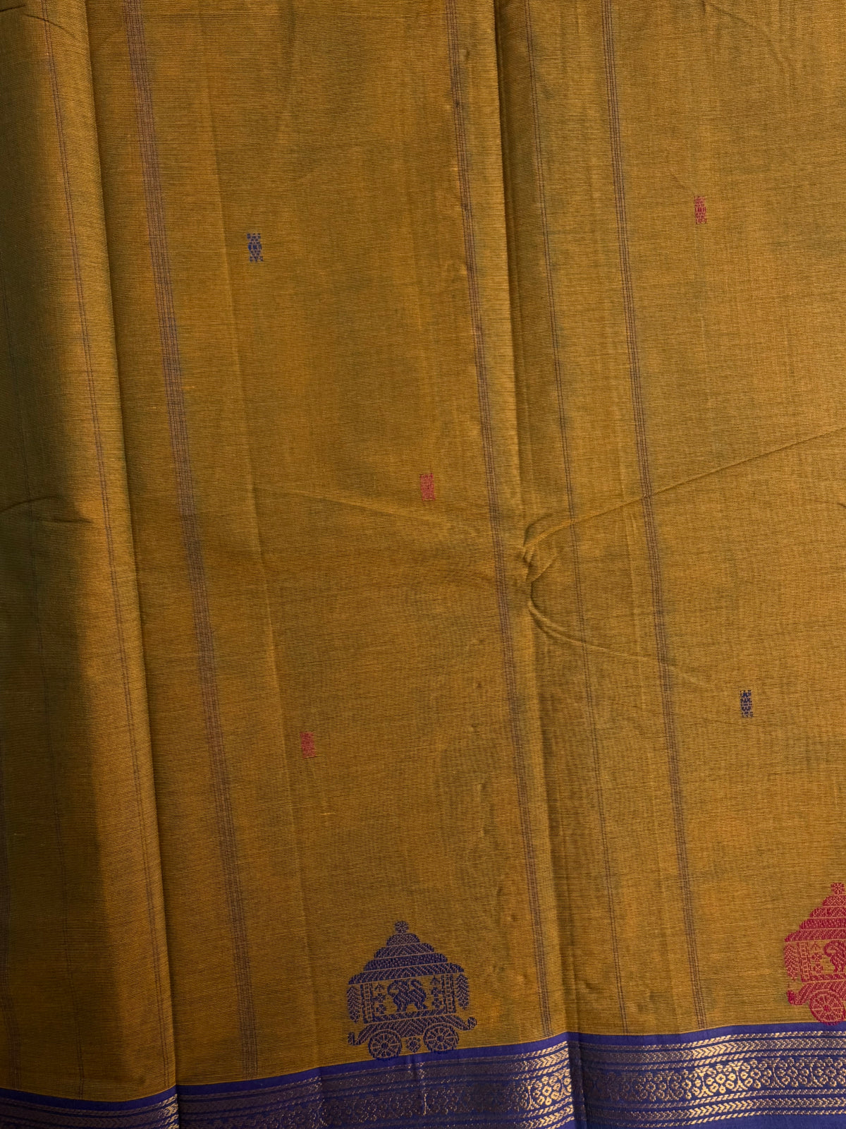 Kanchi cotton saree in butta weaves
