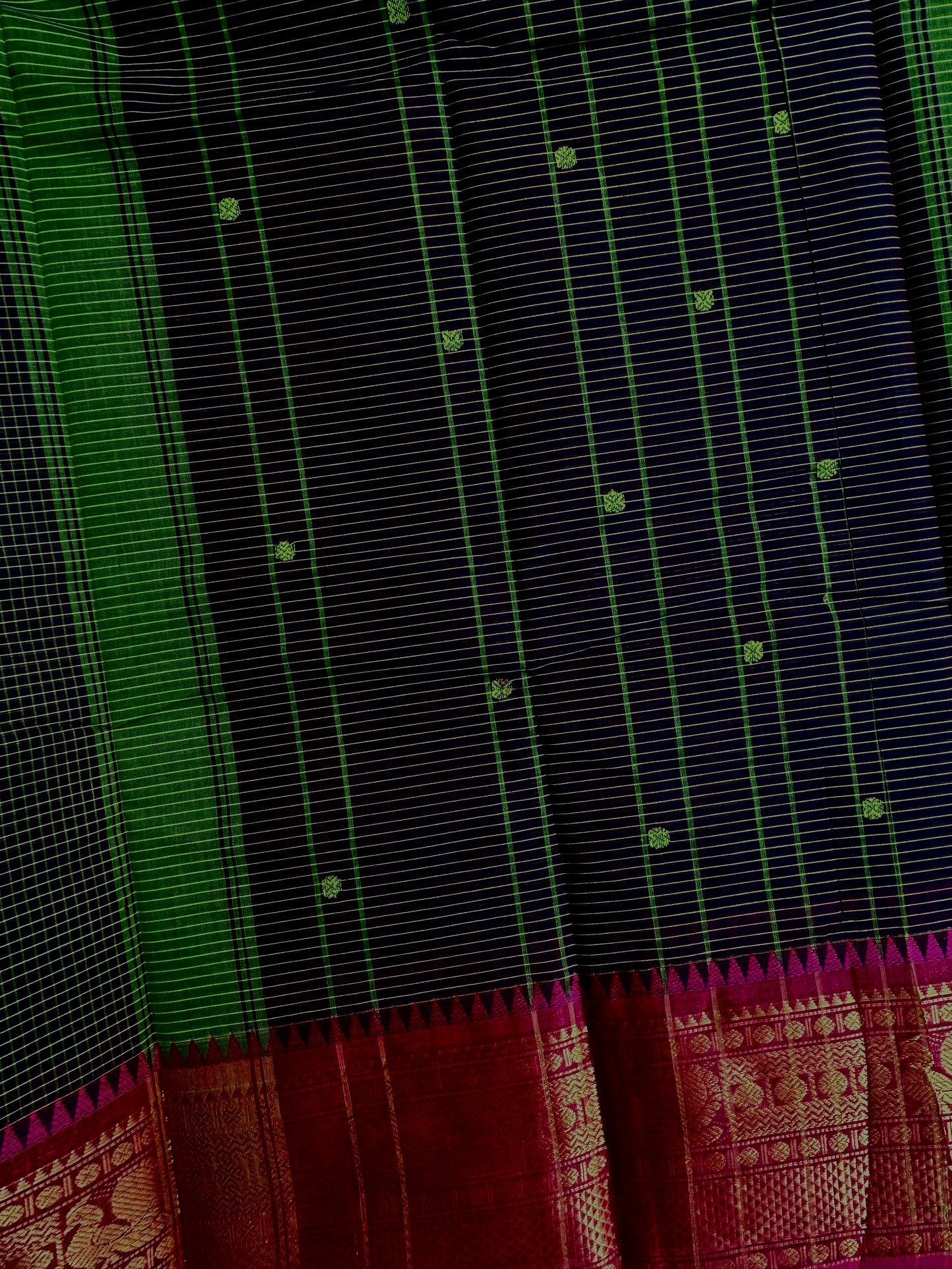 Kanchi cotton saree with checks and butta weaves