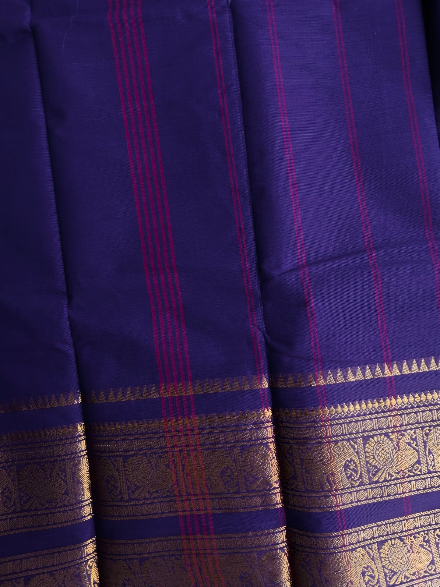 Kanchi cotton saree with rettapett border