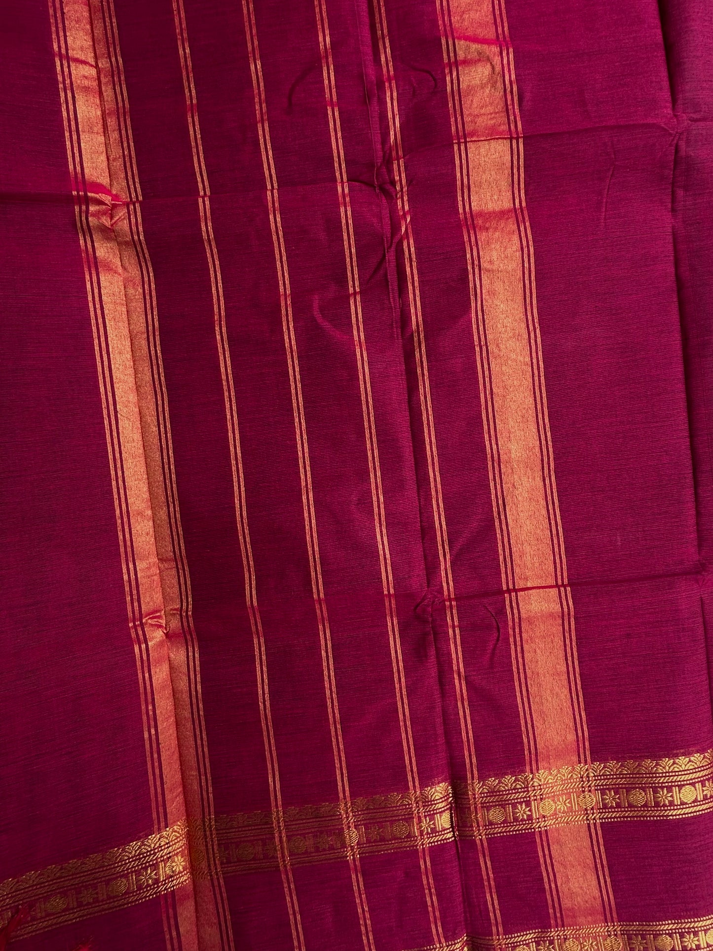 Kanchi cotton saree with zari weaves - deep pink