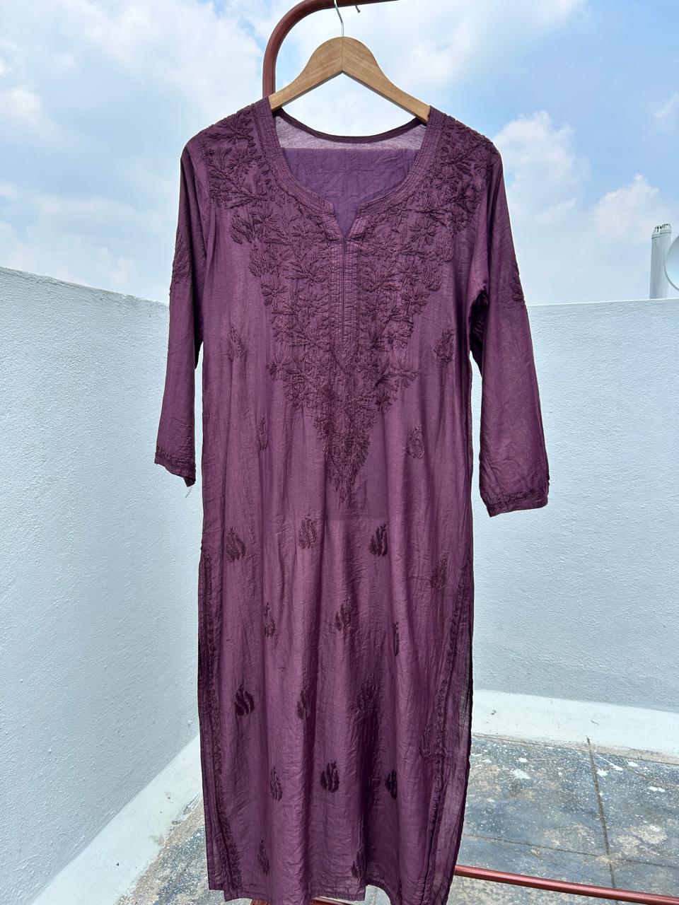 Chikankari kurti pant set