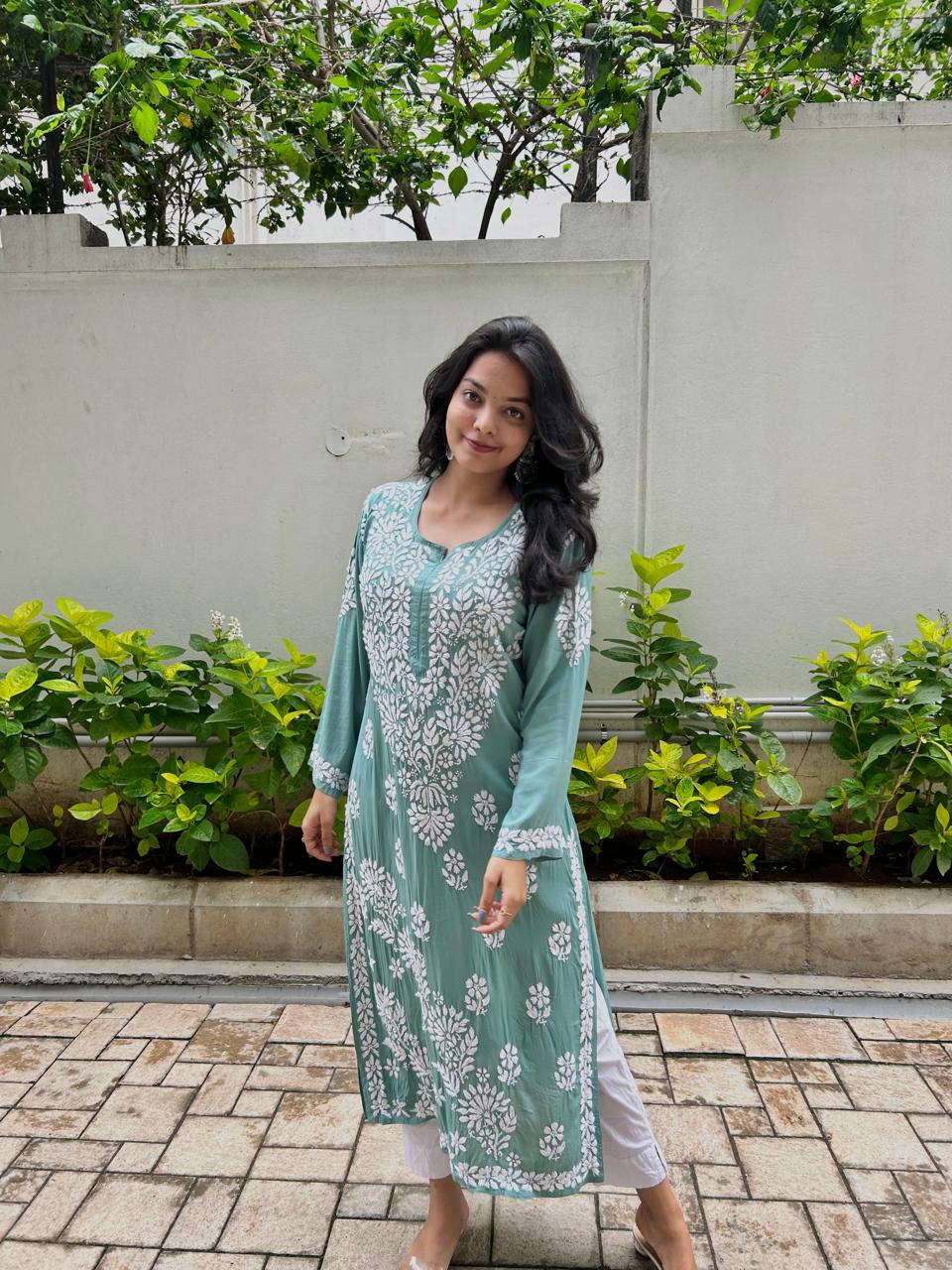 Chikankari long kurti