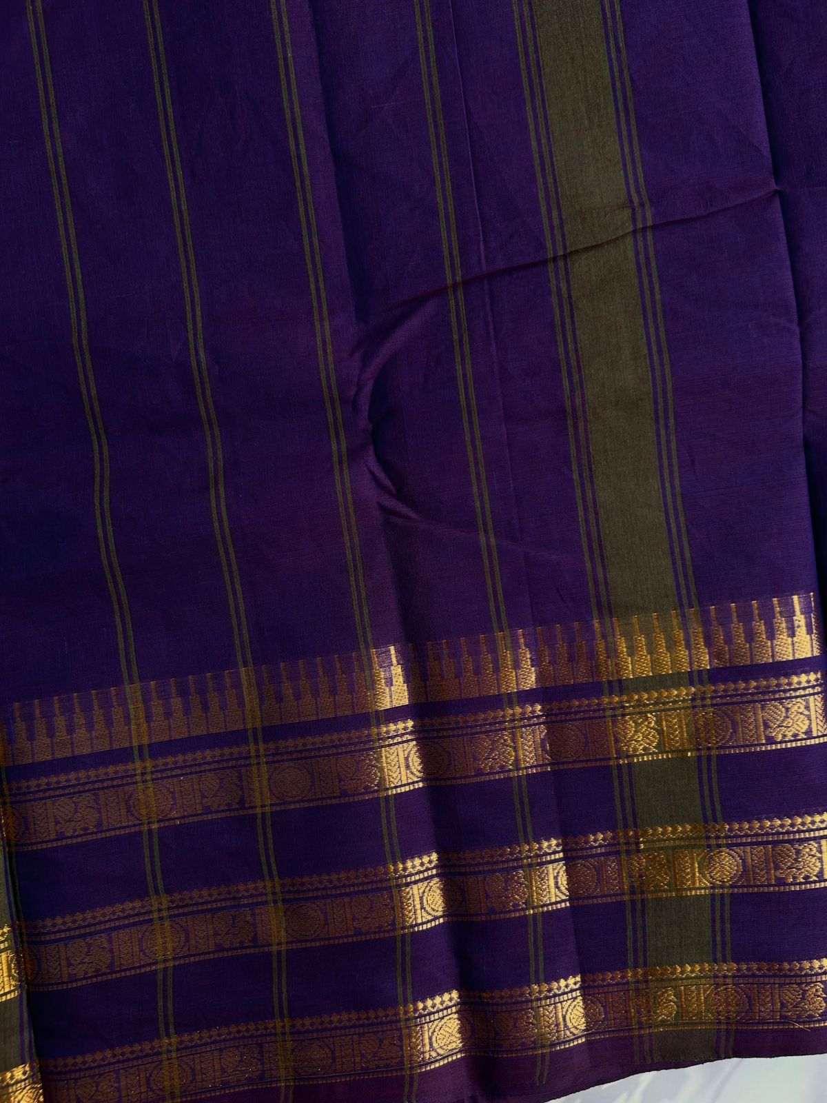 Kanchi cotton saree with rettapetta border