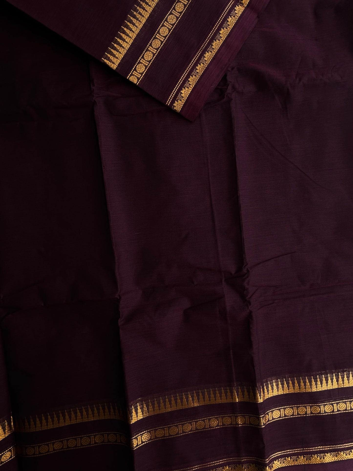 Kanchi cotton saree with zari weaves brown