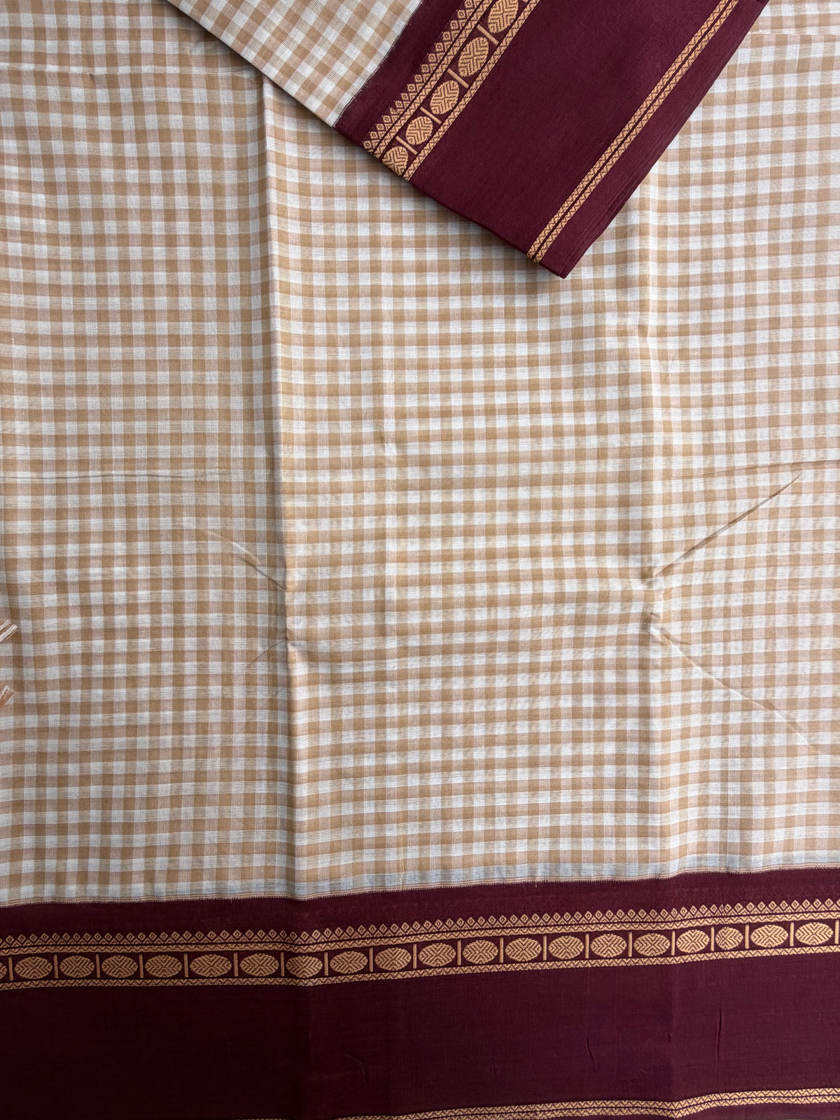 Kanchi cotton saree with kattam weaves beige with maroon border