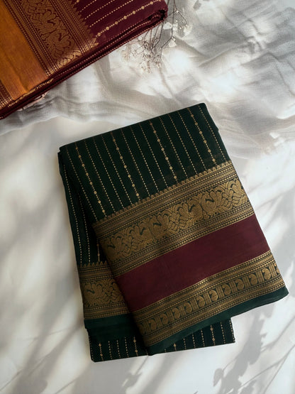 Kanchi Vairaoosi weaves saree - green