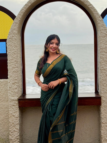Sungudi Cotton saree With Velthari blouse Green
