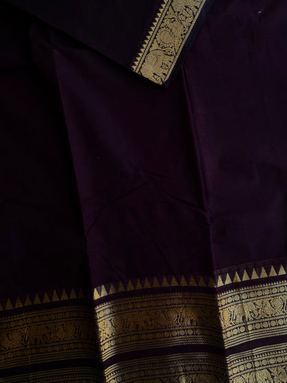 Kanchi cotton saree with rettapett border