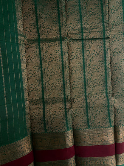 Kanchi cotton saree in Vairaoosi weaves & grand pallu Green