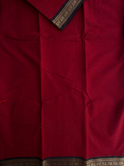 Kanchi cotton with minimal zari border Red with black border