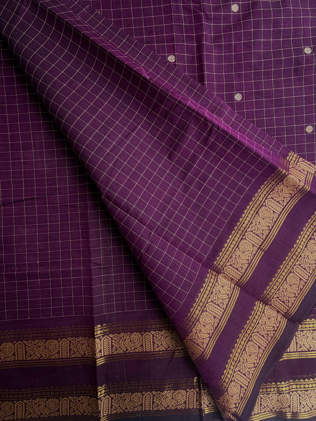Kanchi cotton saree with kattam & butta weaves