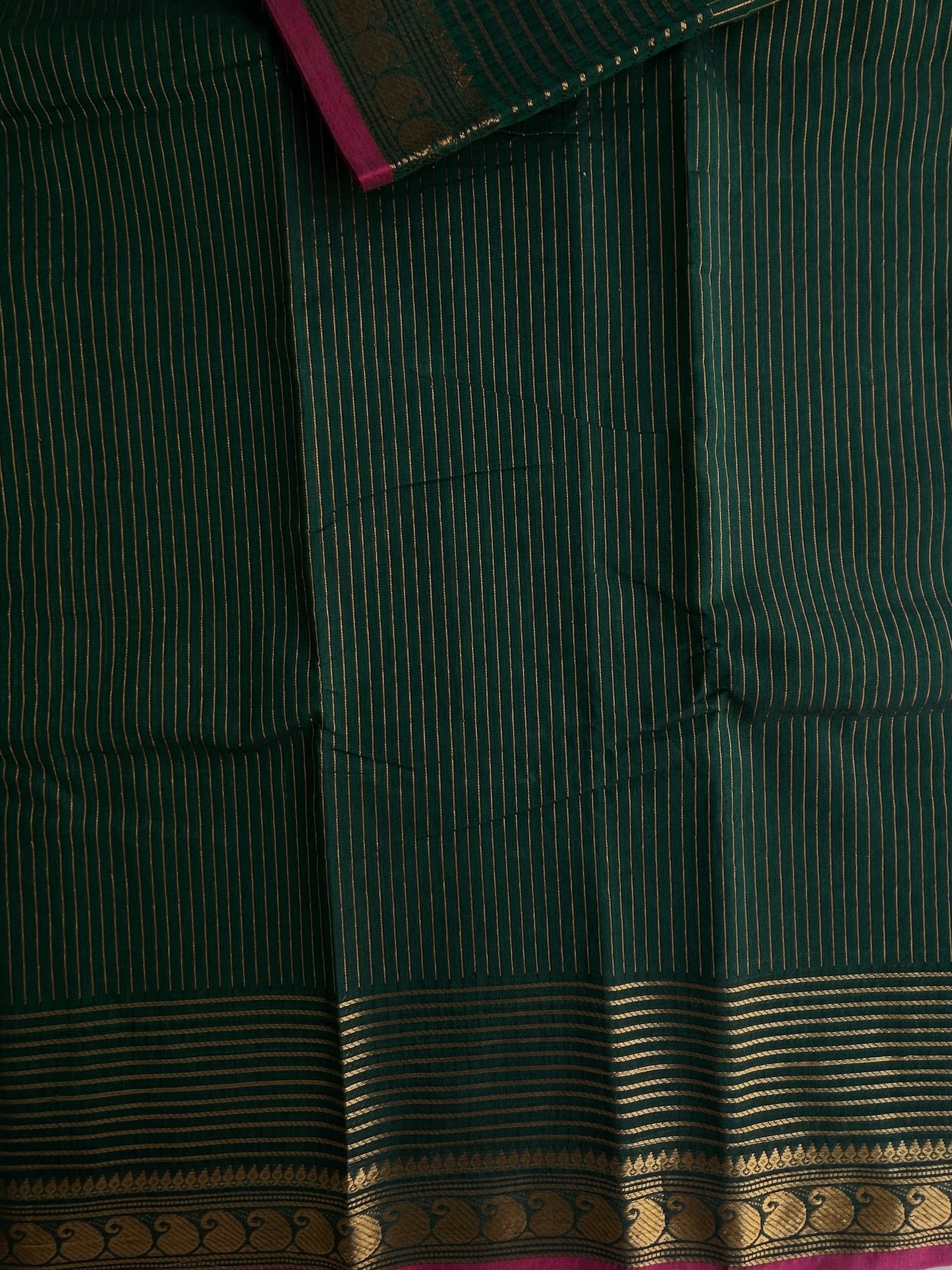 Kanchi cotton saree with Vairaoosi weaves green