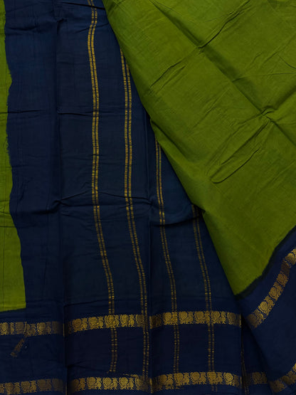 Sungudi Cotton saree with contrast border