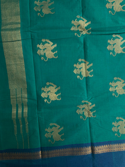 Kanchi cotton saree with butta weaves & zari pallu sky blue