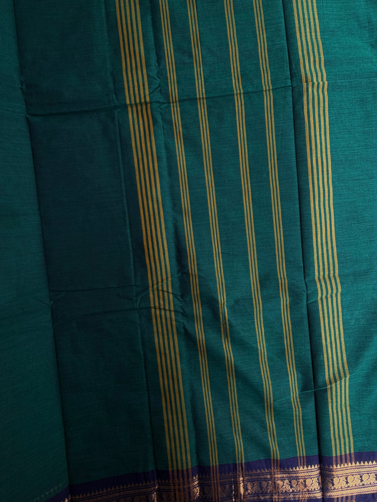 Kanchi cotton saree with zari weaves peacock green