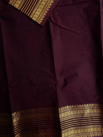 Kanchi cotton with zari weaves