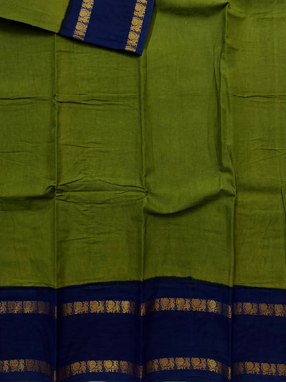 Sungudi Cotton saree with contrast border