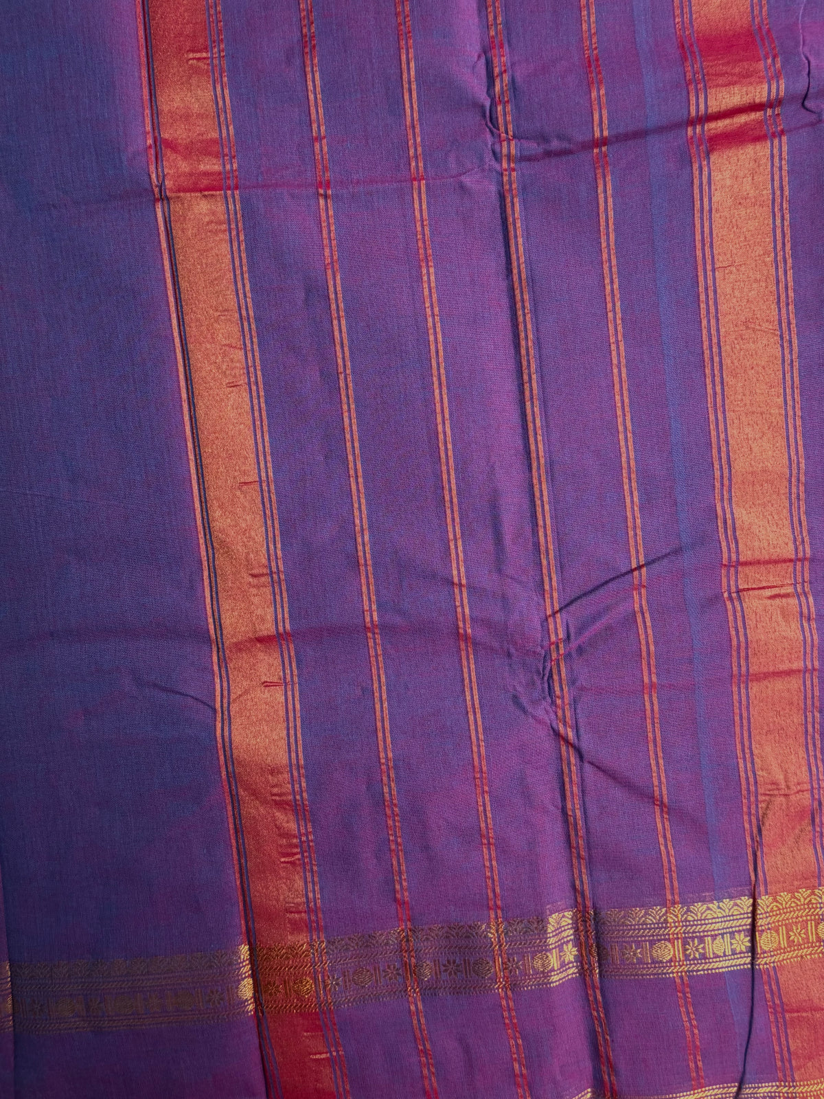 Kanchi cotton saree with zari border dual tone