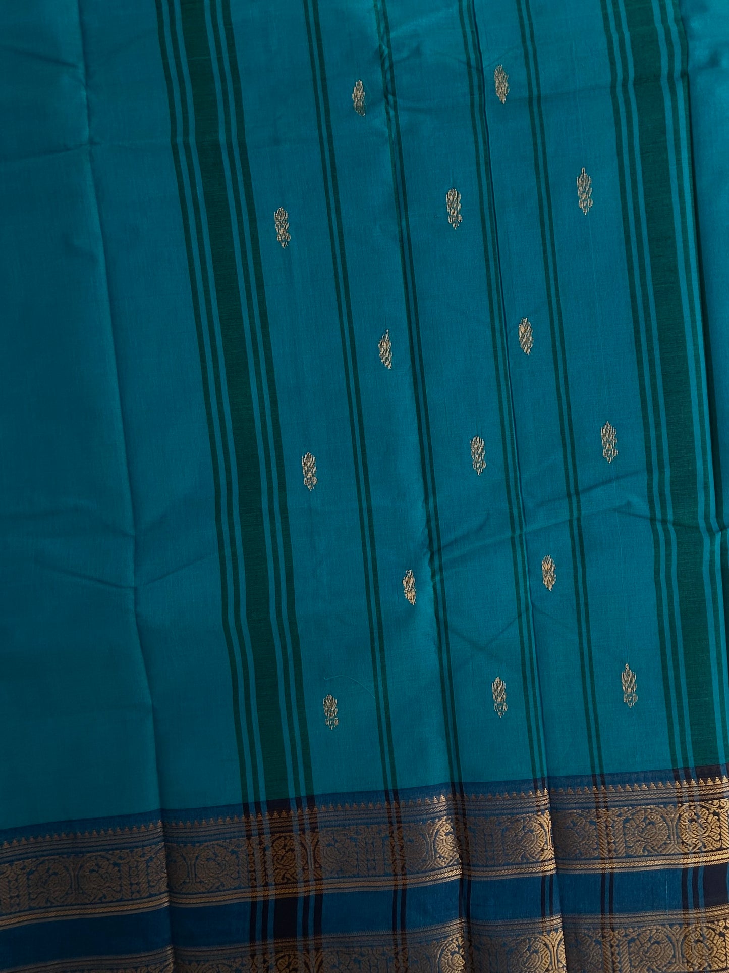 Kanchi cotton in butta weaves