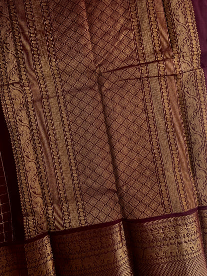 Kanchi cotton saree with kattam zari weaves & grand pallu - brown