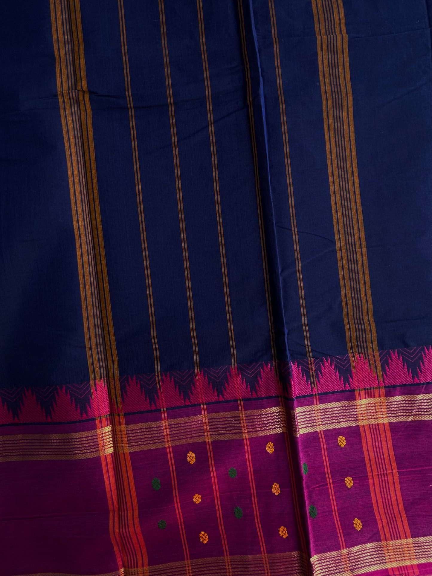 Kanchi cotton saree with butta weaves