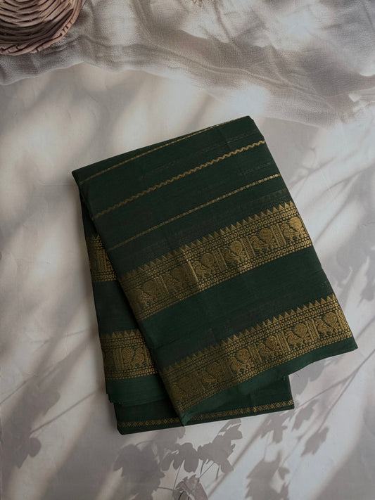 Kanchi cotton saree in Velthari pattern weaves - Green
