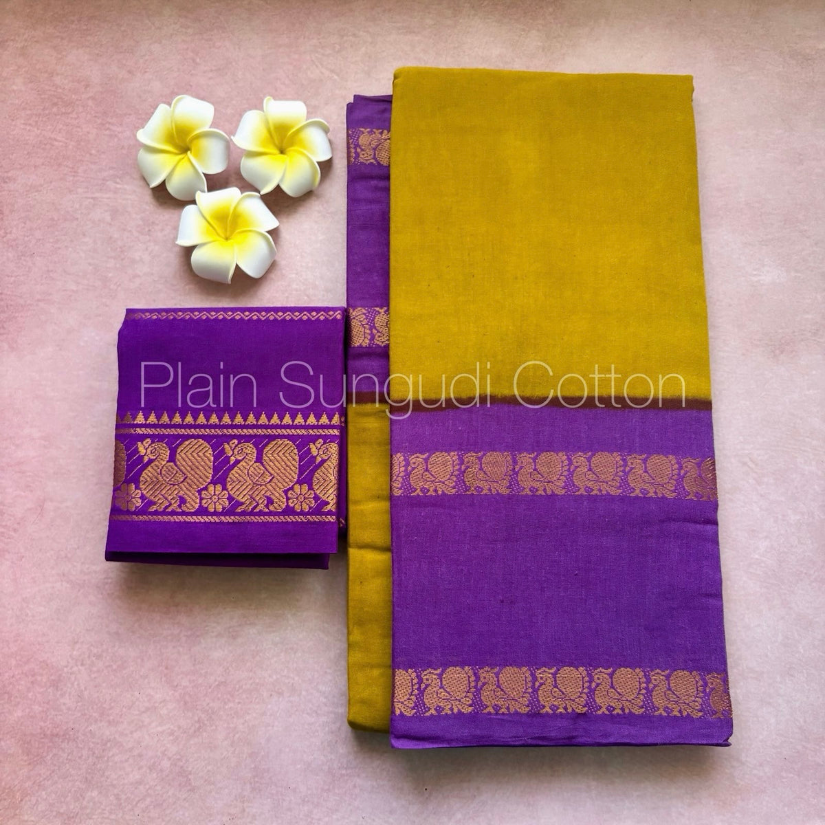 Sungudi saree with contrast border