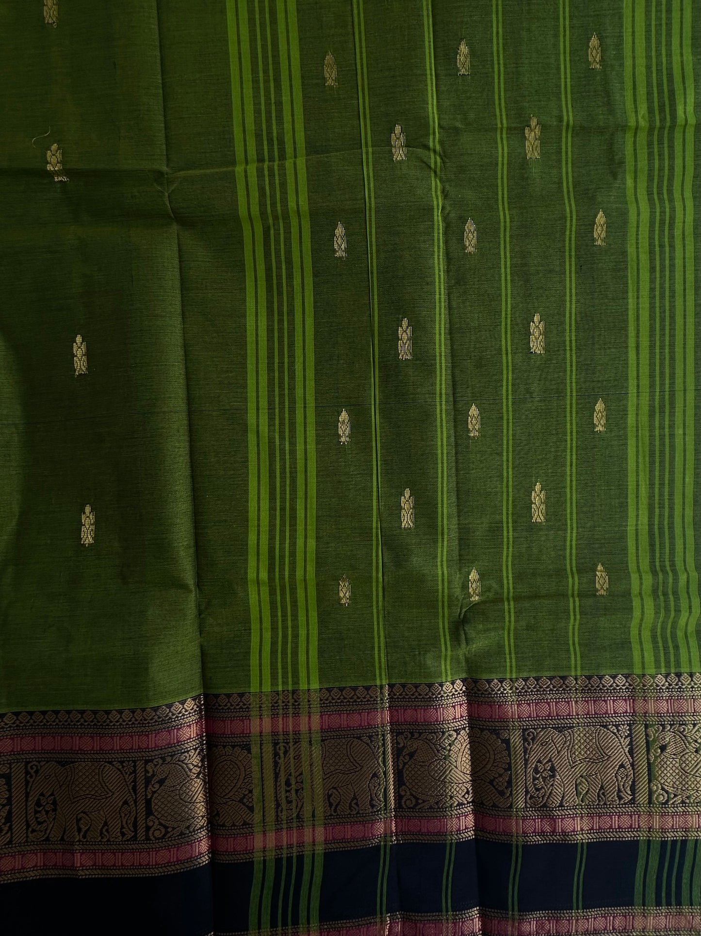 Kanchi cotton saree with butta weaves Green