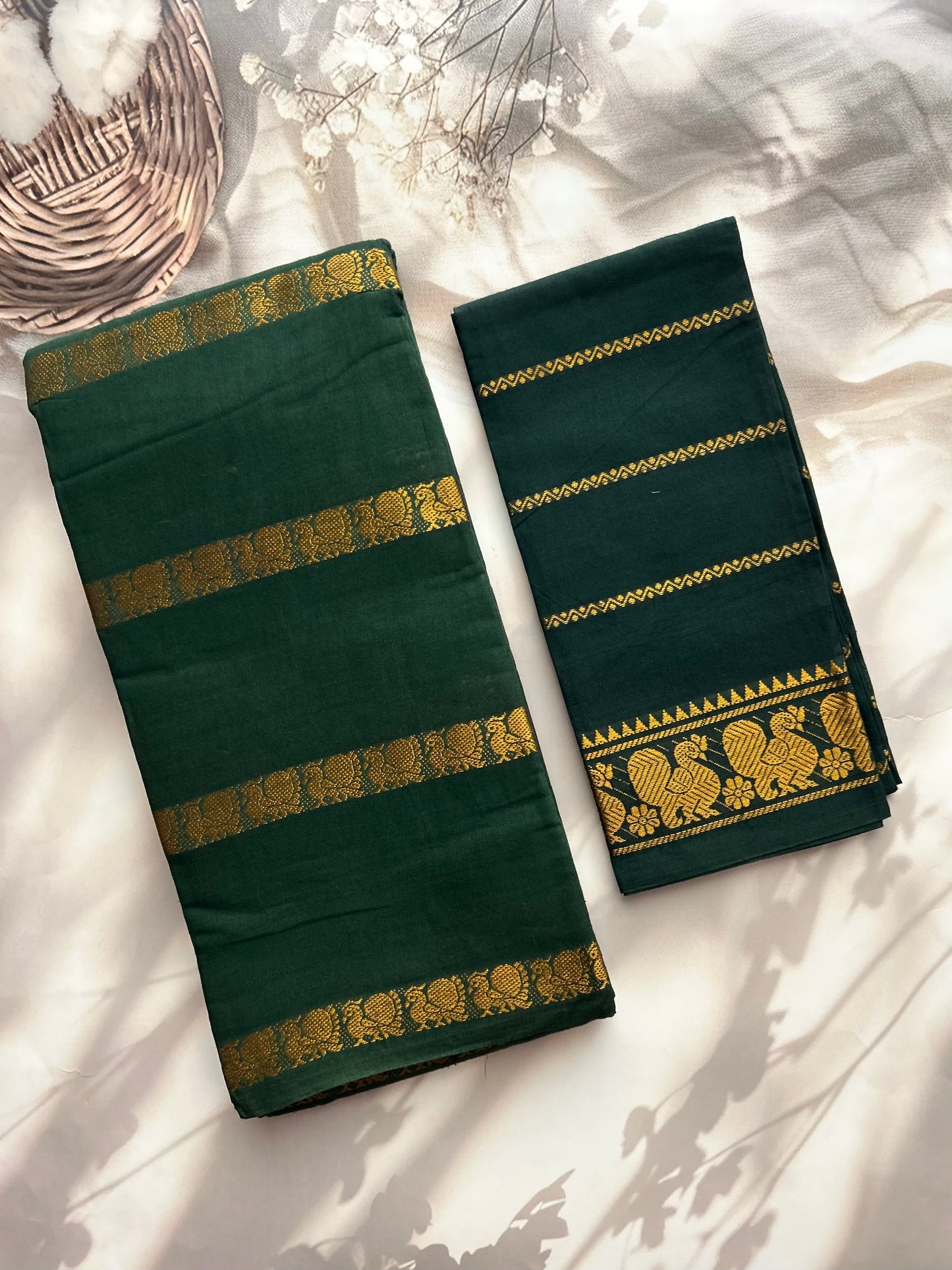 Velthari Sungudi Cotton saree - Green
