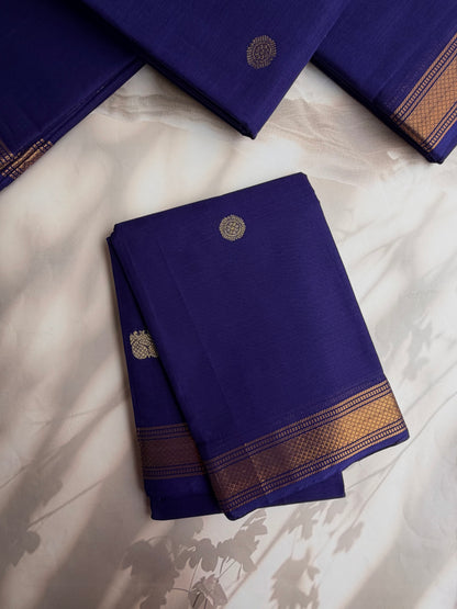 Premium Kanchi cotton with annam zari weaves and zari pallu