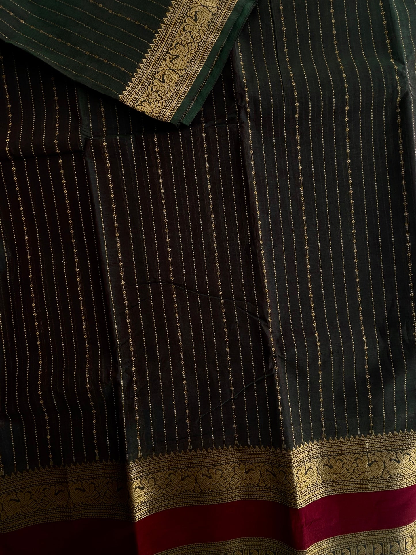 Kanchi Cotton Vairaoosi weaves & grand pallu