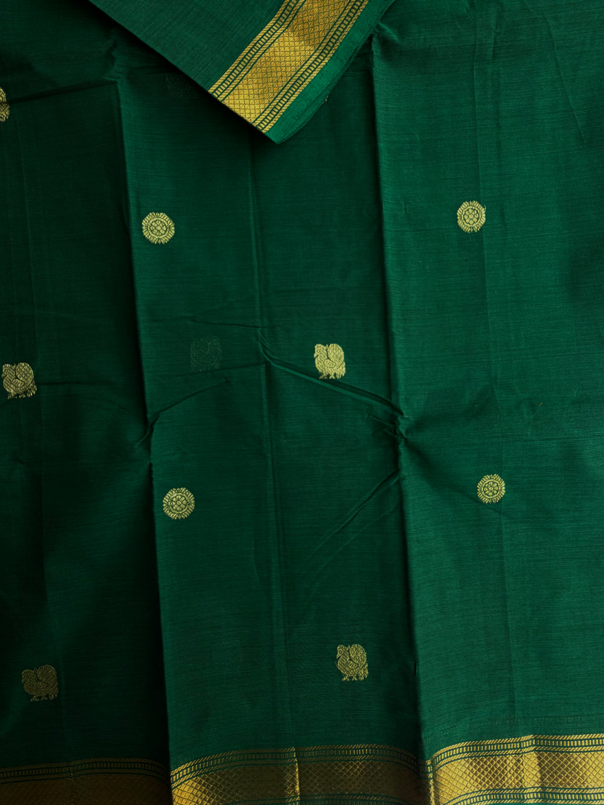 Kanchi cotton saree with annam zari weaves - green