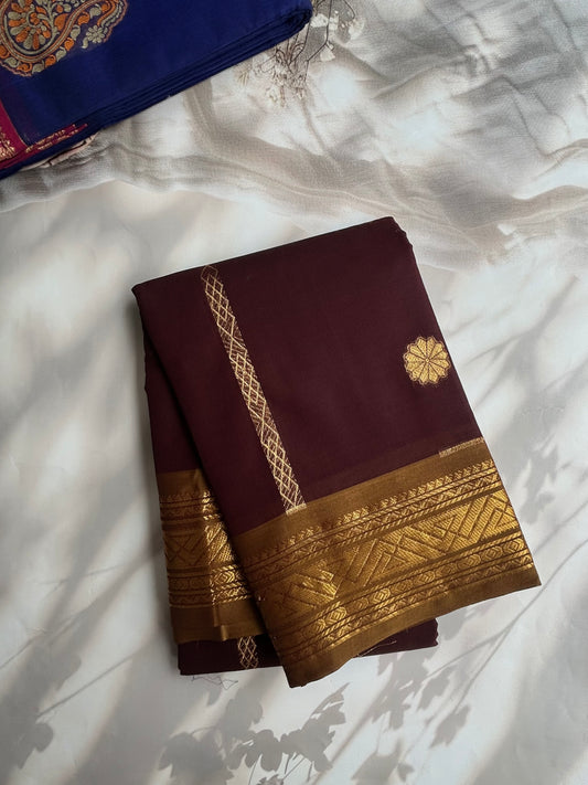 Kanchi cotton saree with zari weaves & grand pallu