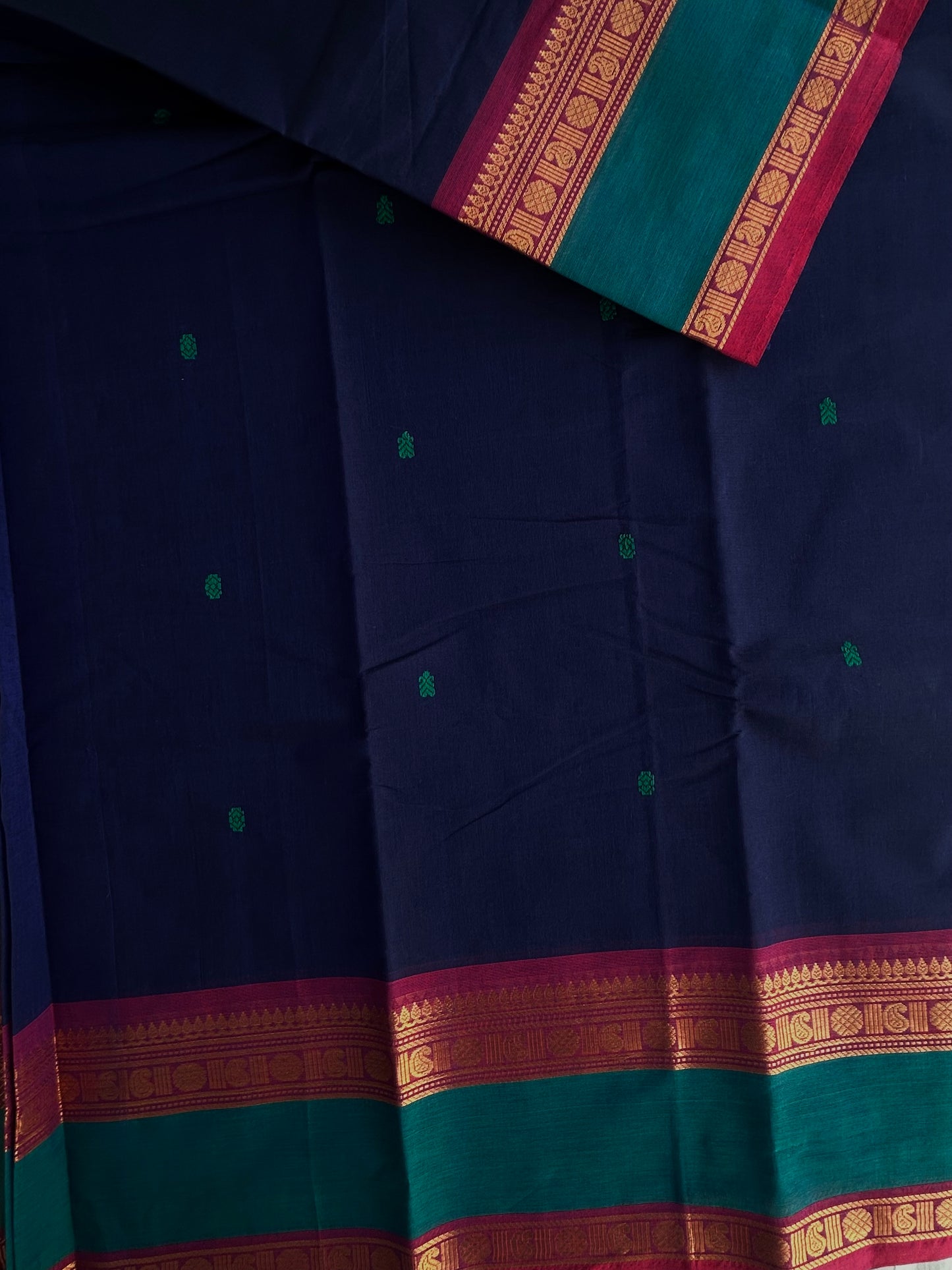 Kanchi cotton saree with butta weaves