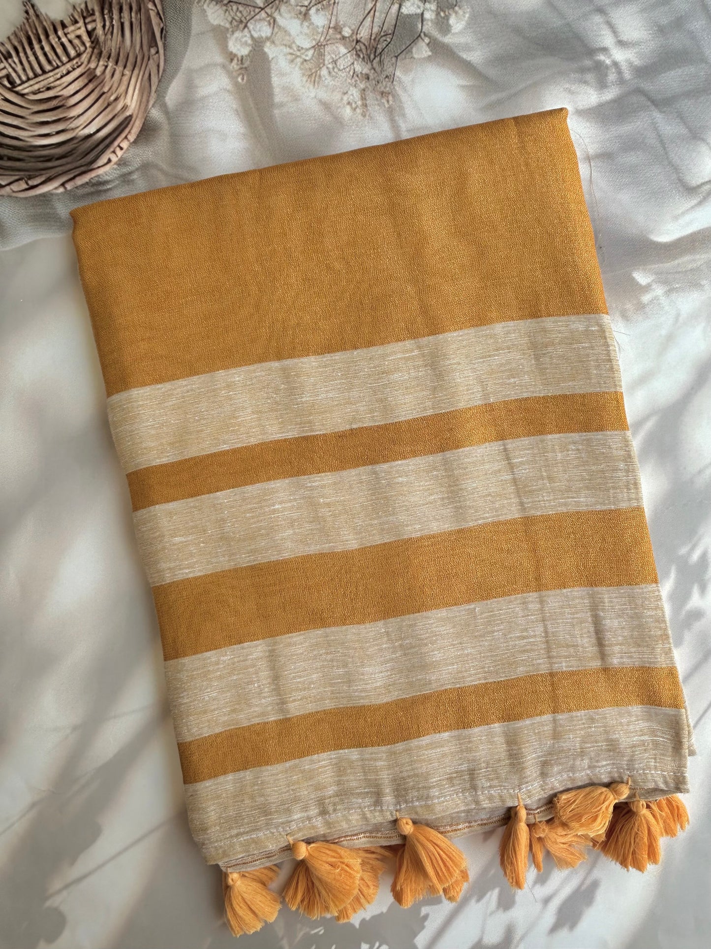 Handloom Tissue linen saree