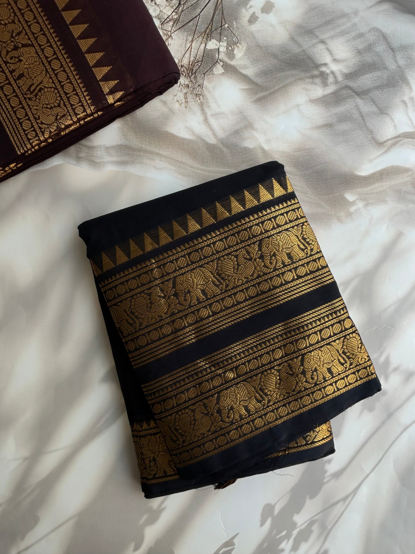 Kanchi cotton saree with rettapett border