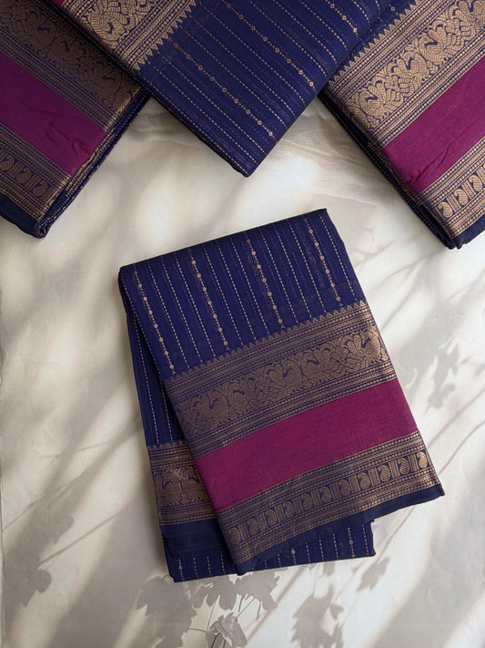 Kanchi Vairaoosi weaves saree - dark blue