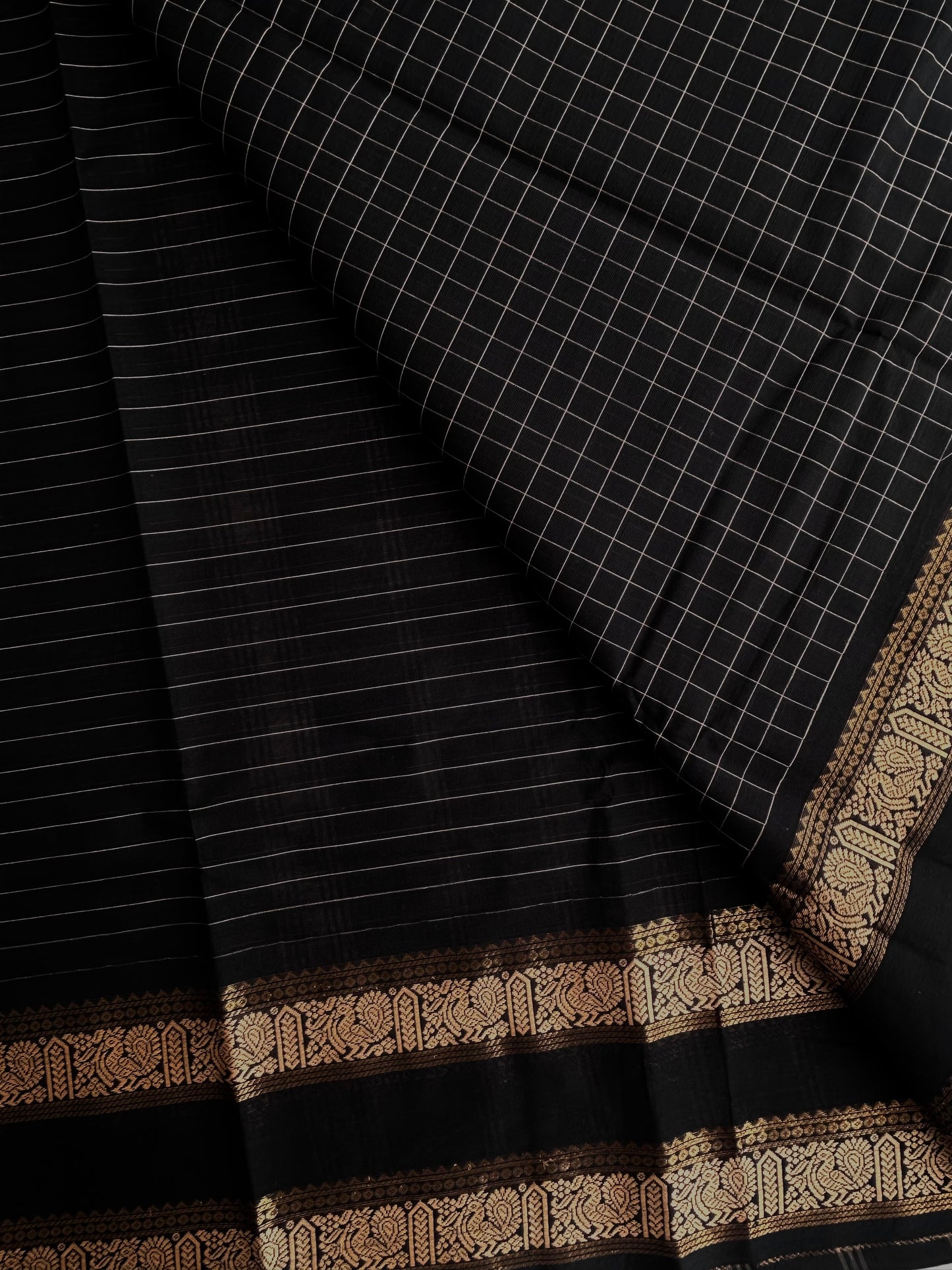Kanchi cotton saree in kattam pattern
