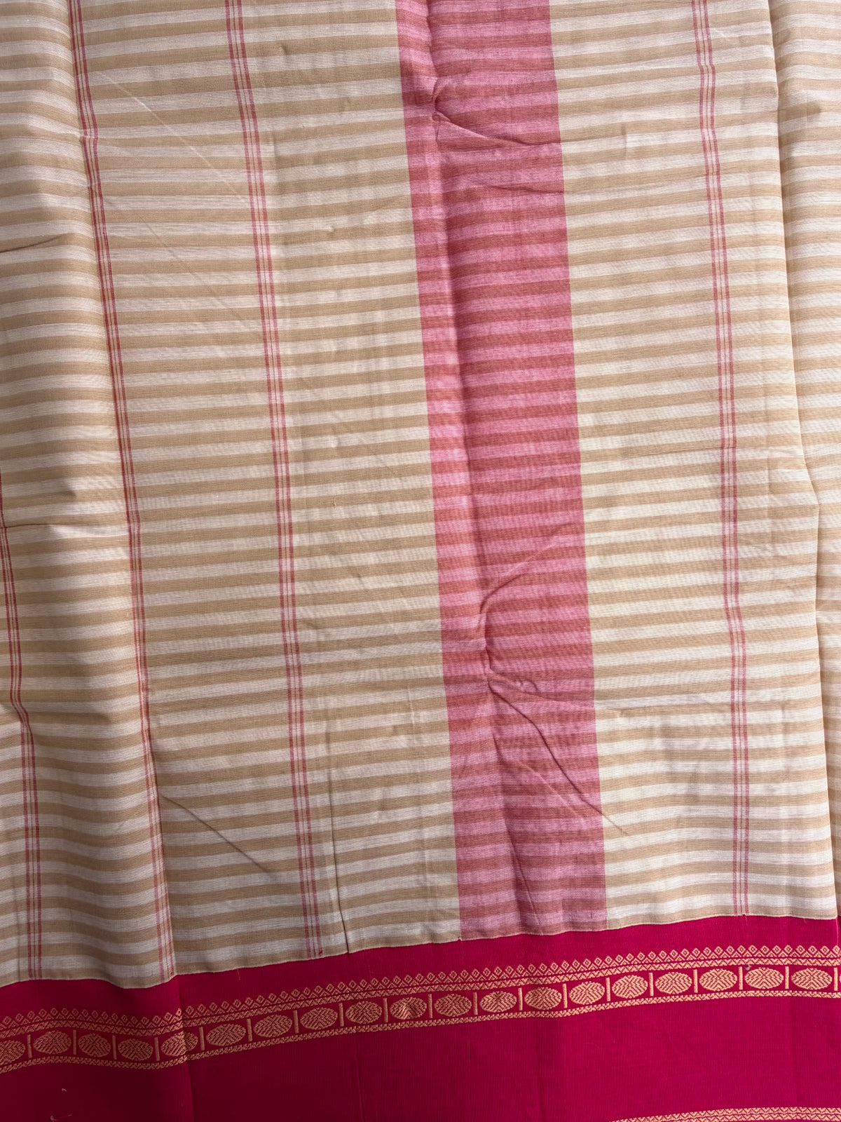 Kanchi cotton saree with kattam weaves beige & pink border