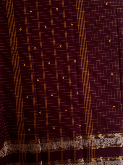 Kanchi cotton saree in checks & butta weaves
