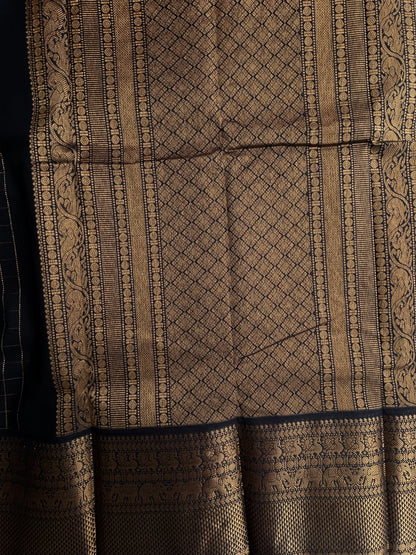 Black Kanchi cotton saree in kattam weaves & grand pallu