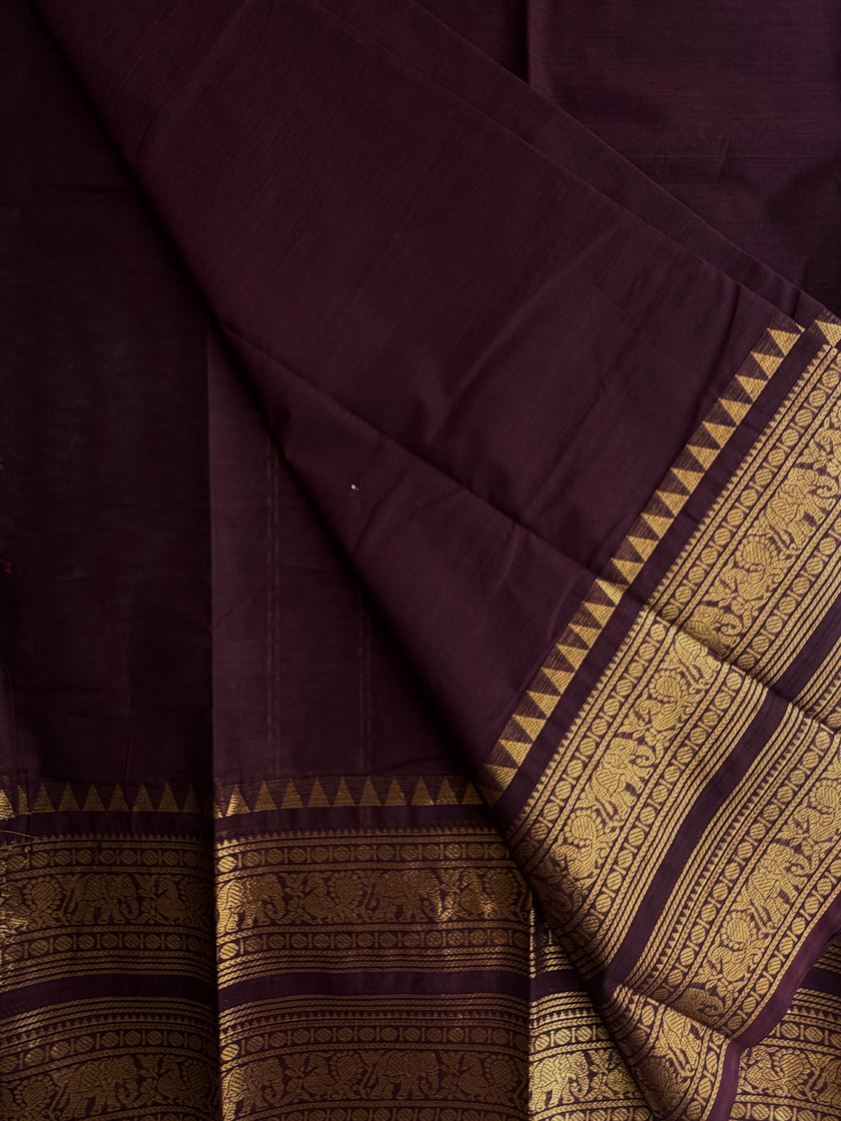 Kanchi cotton saree with rettapet border