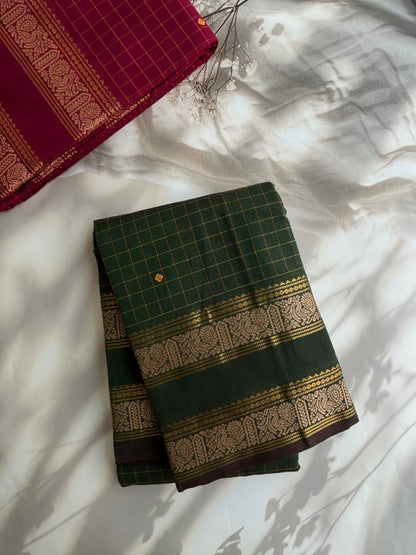Kanchi cotton saree in checks & butta weaves