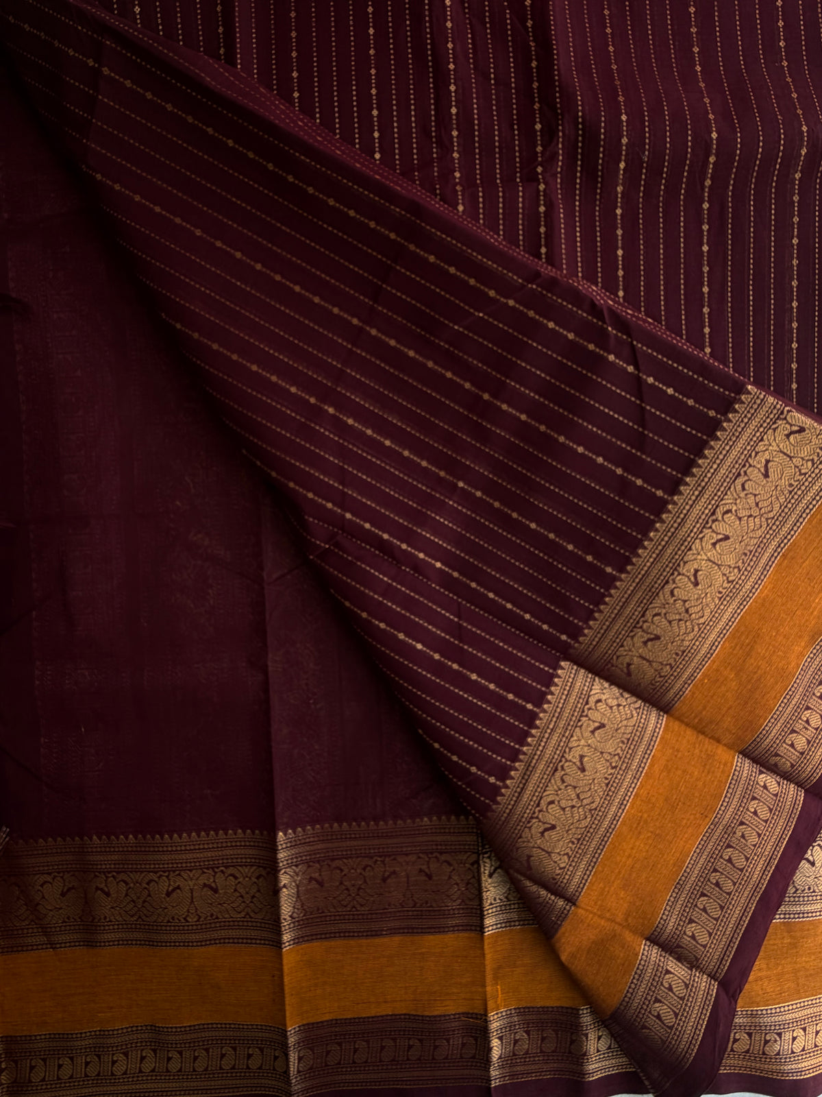 Kanchi Vairaoosi weaves saree - brown